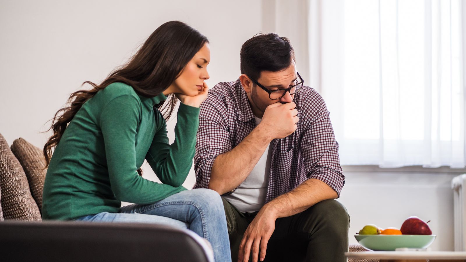 Rủi ro khi quan hệ sớm sau gãy xương