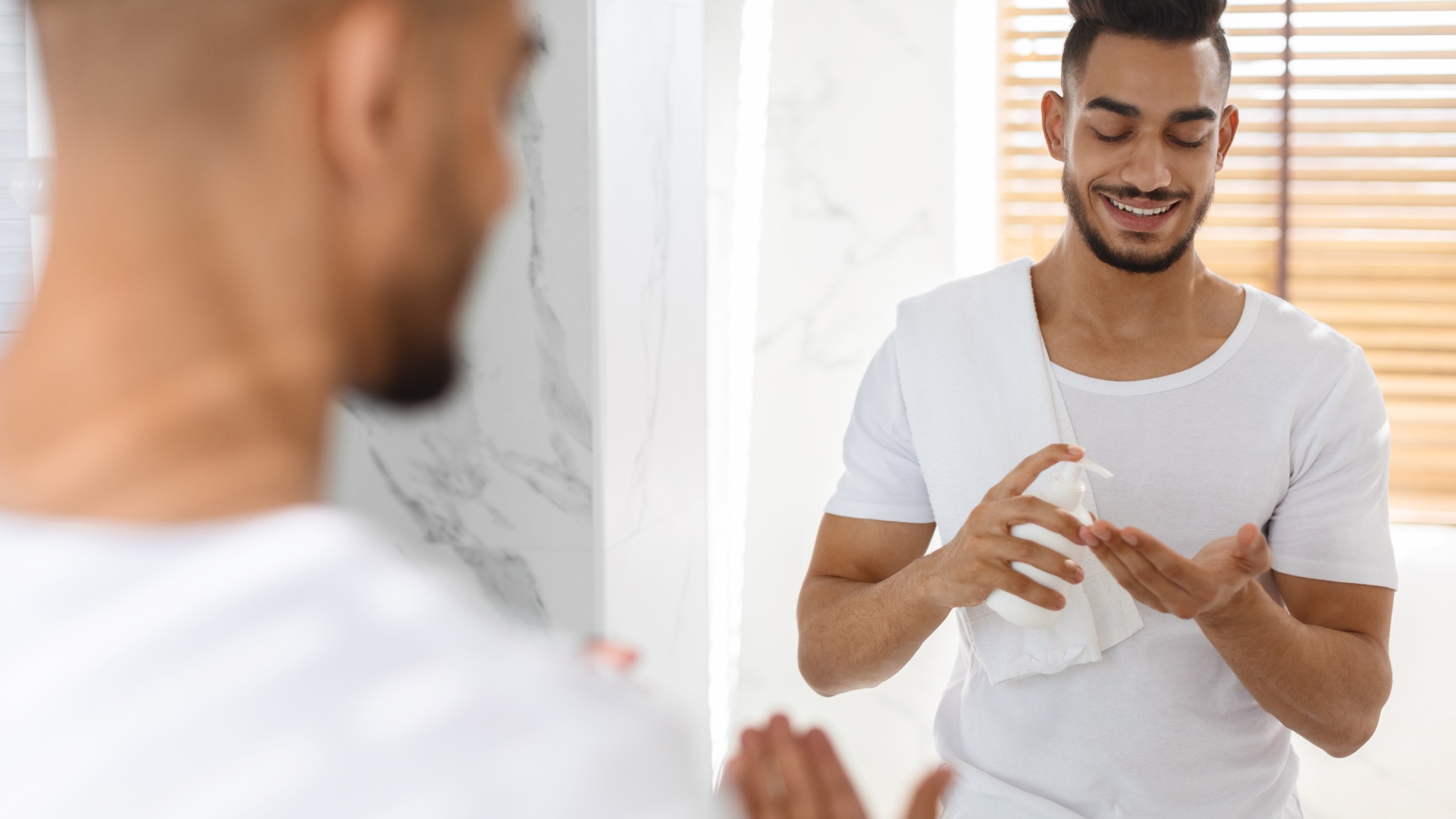 Chăm sóc da sau khi cạo lông vùng kín nam