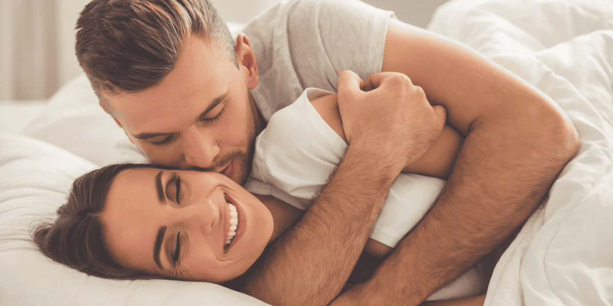 Nam giới chủ động khi úp thìa