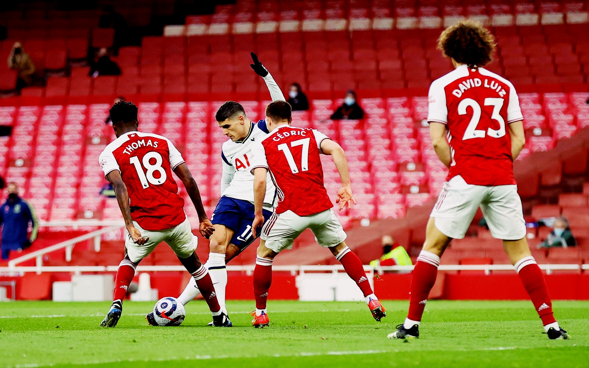 VIDEO: Tuyệt kỹ Rabona: Vẻ đẹp đến từ sự bất ngờ